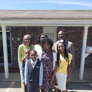 Meet your Posher, Alyce